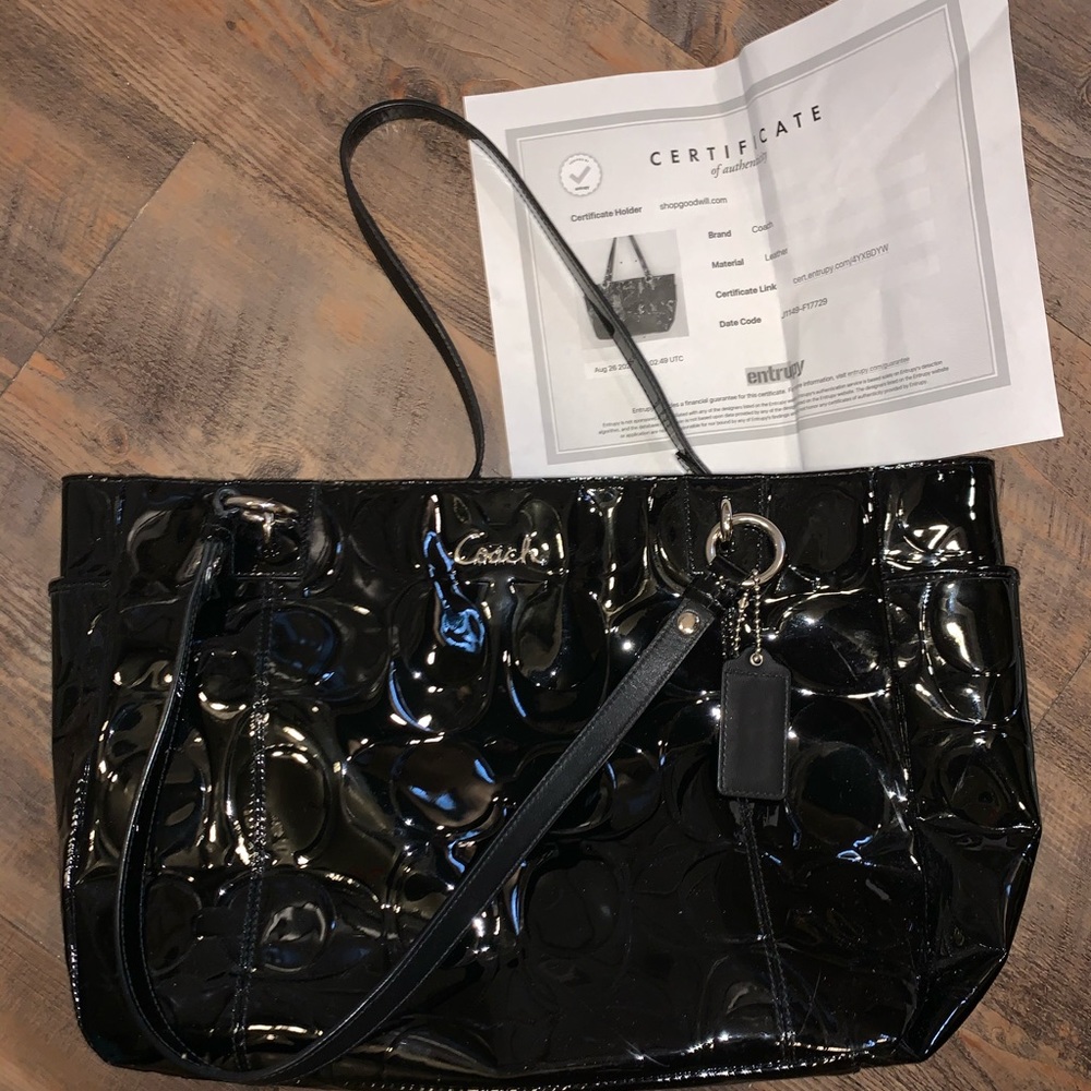 Authentic Coach East West Gallery Tote F17729